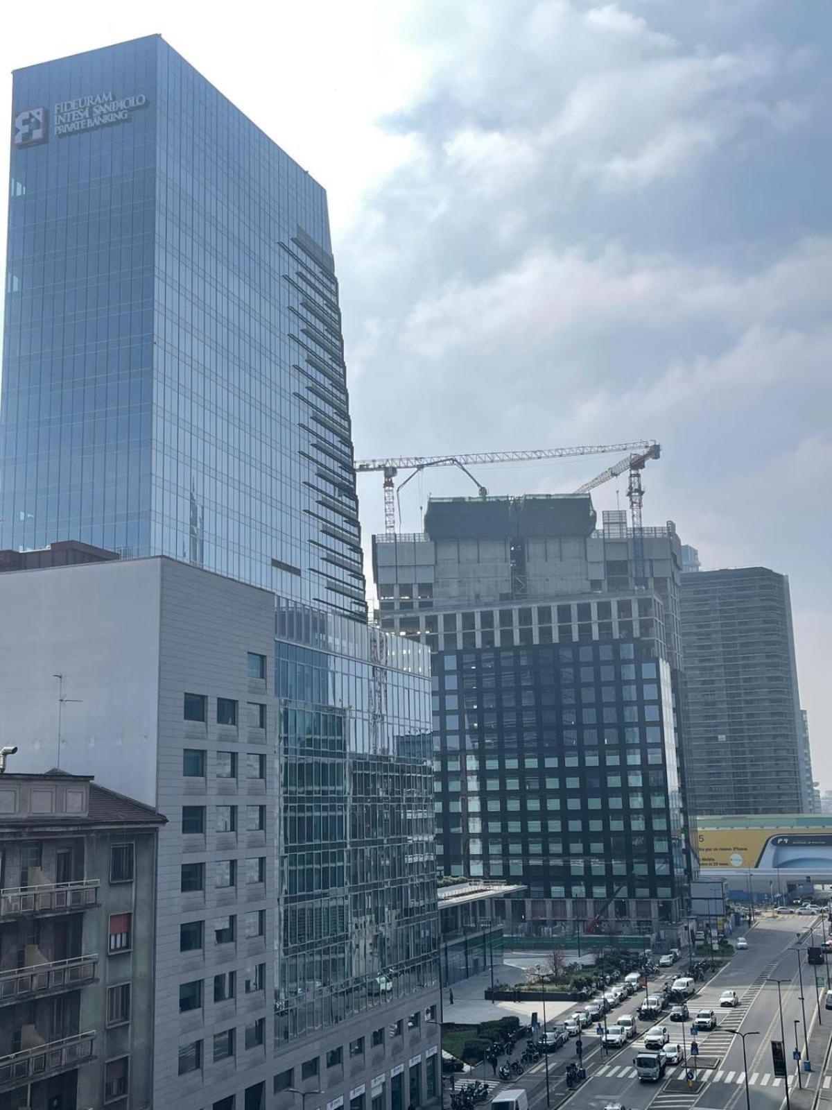 Tina41 Near Central Station,Isola,Corso Como,Piazza Gae Aulenti ミラノ エクステリア 写真
